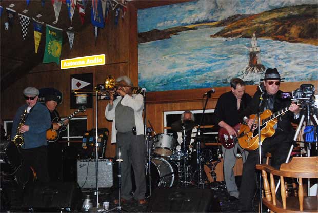 Dave Gower, tenor sax; Gary Bouley, guitar; Ed Earley, trombone; Sticks the Drummer; Jamie Webber, bass; Mike Wilhelm, guitar - Photo by Keizo Yamazawa