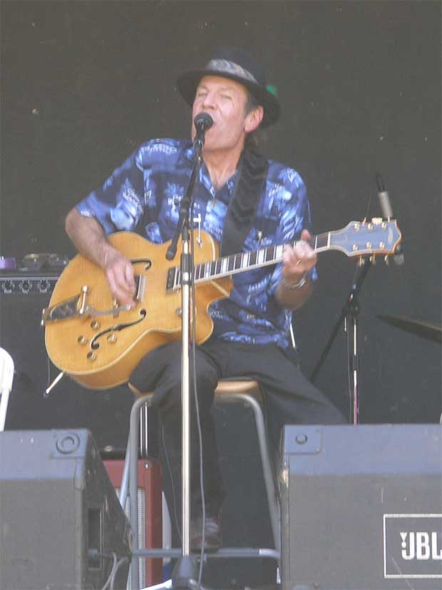 Mike Wilhelm - Lake County Fair 2011 - photograph by Matt Tadevich