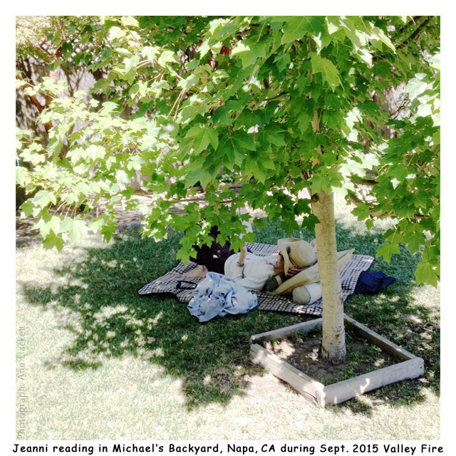 Jeanni reading in Michael's Backyard during the September 2015 Northern California Valley Fire